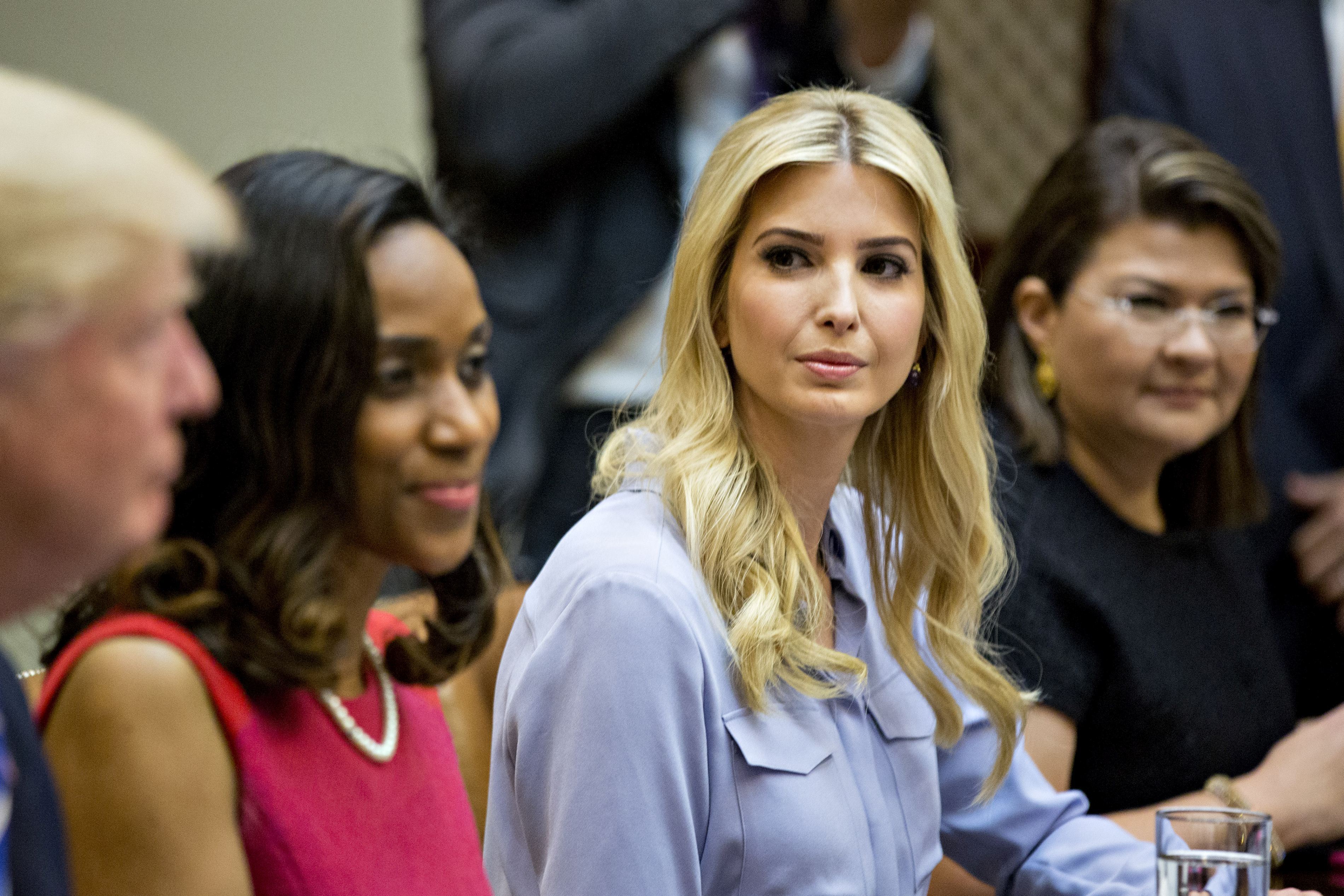 Ivanka Trump va trebui să depună mărturie într-un dosar de FRAUDĂ în afaceri intentat împotriva tatălui și fraților ei