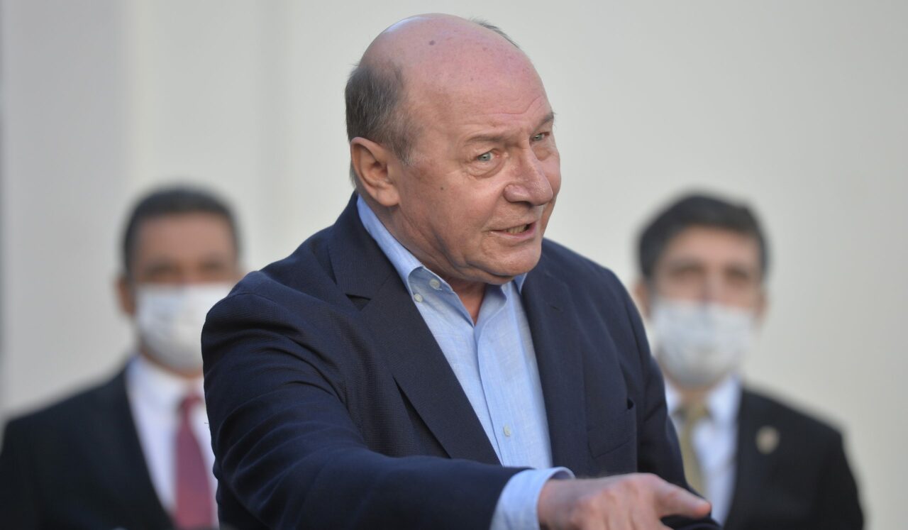 Traian Băsescu, despre o forță armată comună a UE: „Ar trebui să fie posibilă foarte repede. Dacă devenim Statele Unite ale Europei, o rezolvăm”