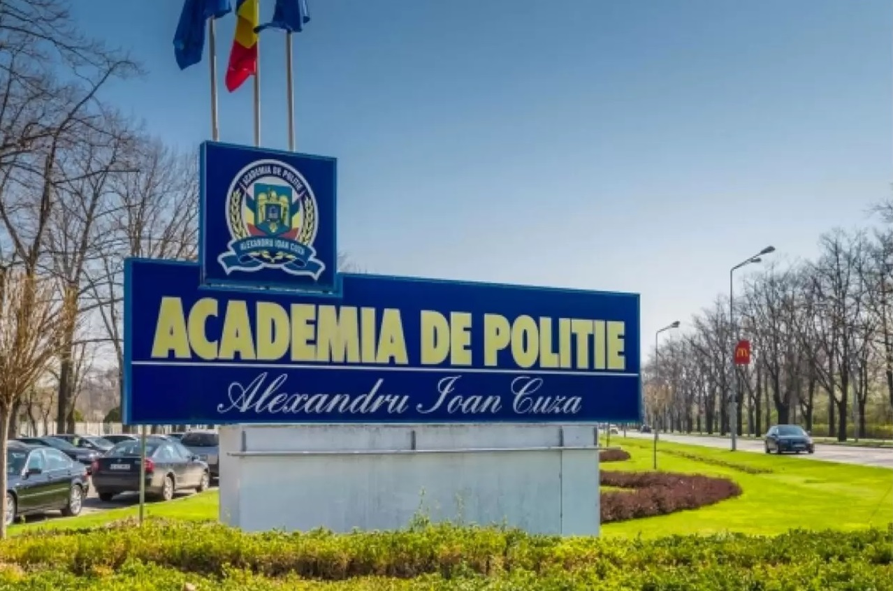 Studenţii Academiei de Poliţie „Alexandru Ioan Cuza” vor face cursuri online până la vacanța de Crăciun. Care este MOTIVUL