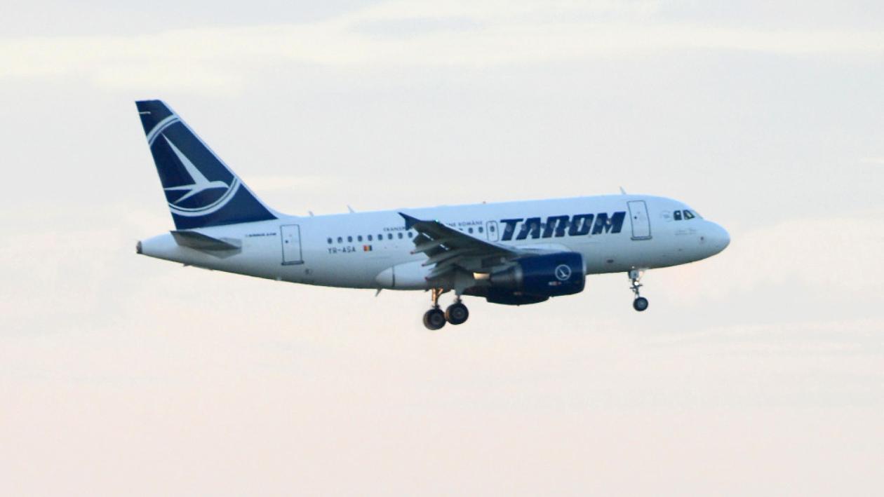 Zboruri zilnice către America, direct din București, operate de Tarom