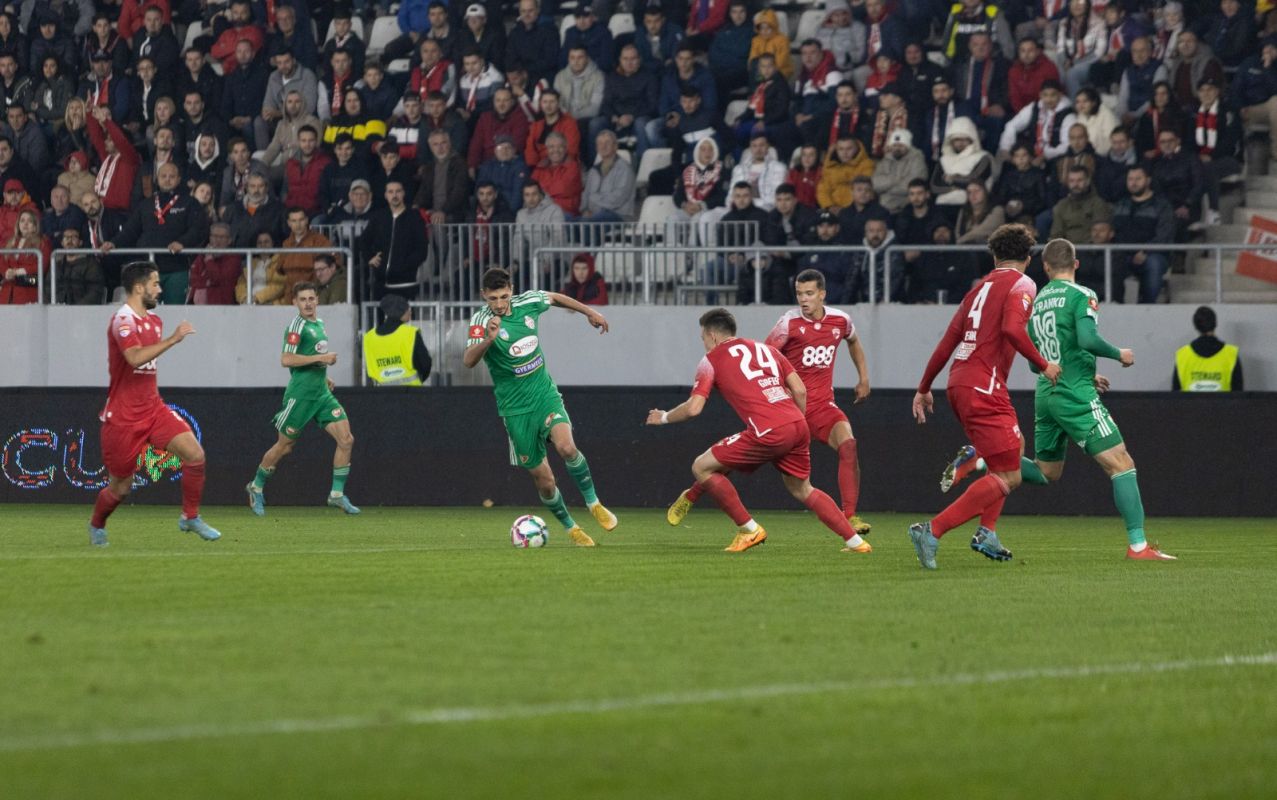 Dinamo, 1-1. Gazdele acuză arbitrajul. „A fost clar penalty”