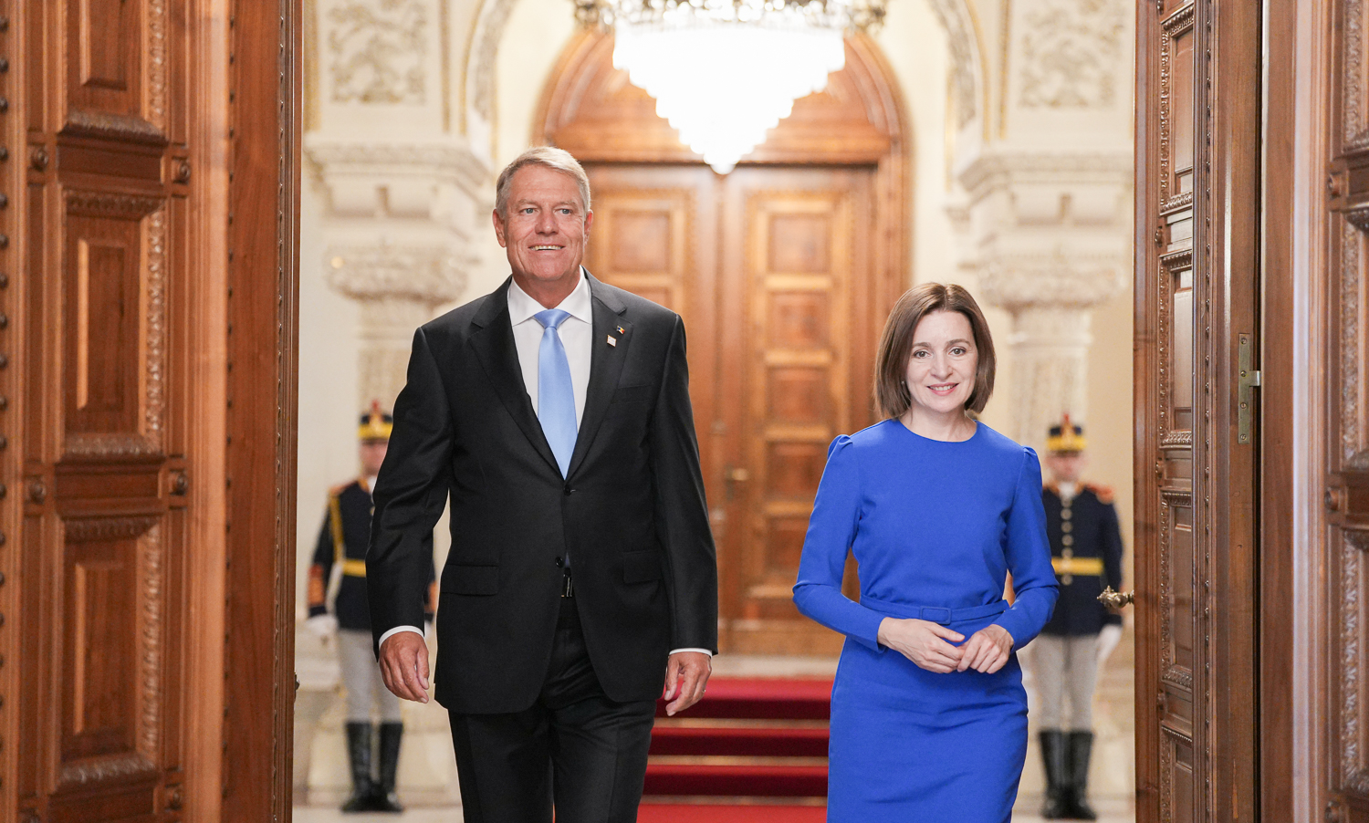 Klaus Iohannis mesaj la 33 de ani de la proclamarea INDEPENDENȚEI R