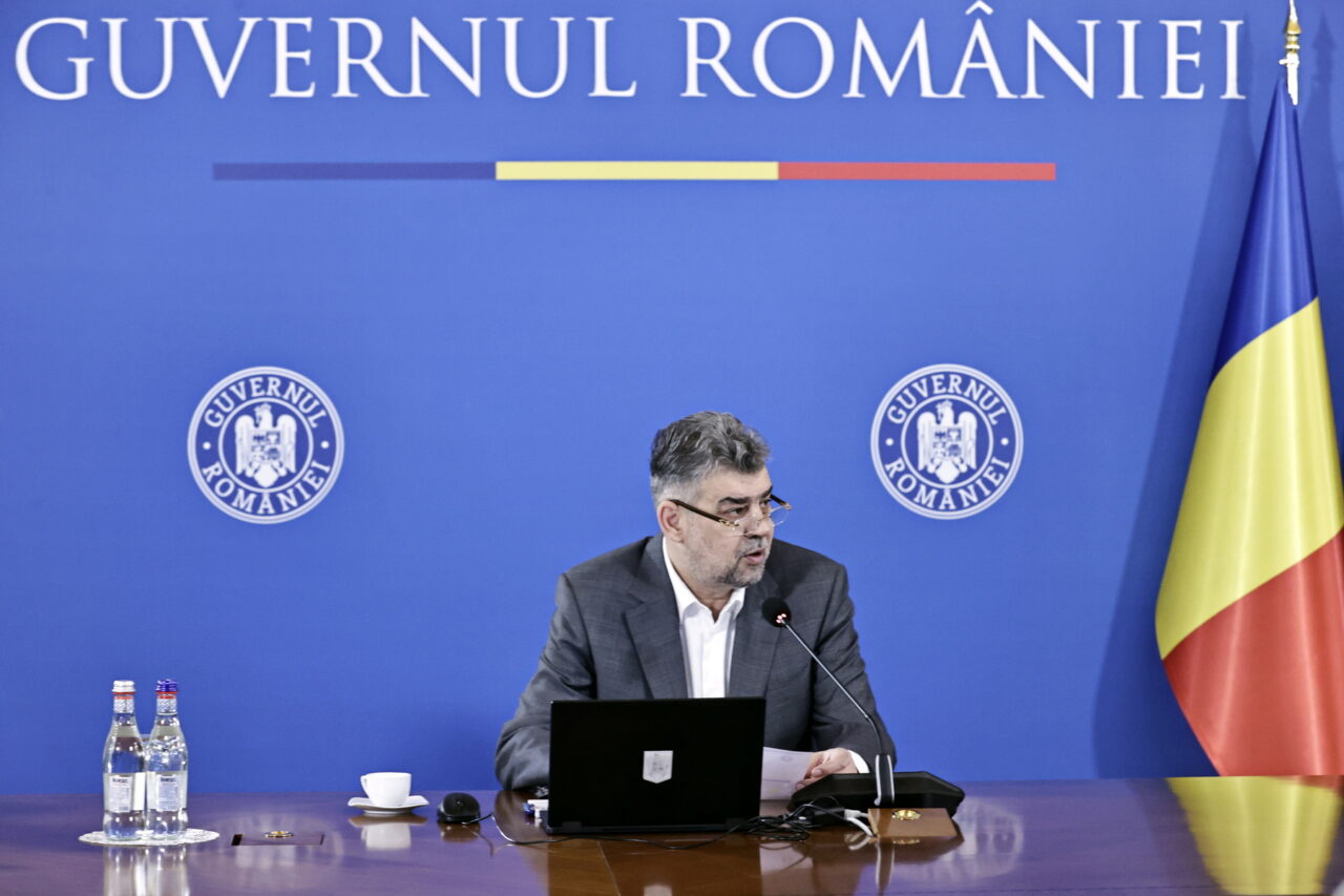 Guvernul are ca prioritate atenuarea efectelor schimbărilor climatice/ Ciolacu: „Transformarea economiei într-una verde este un proces pe termen lung”