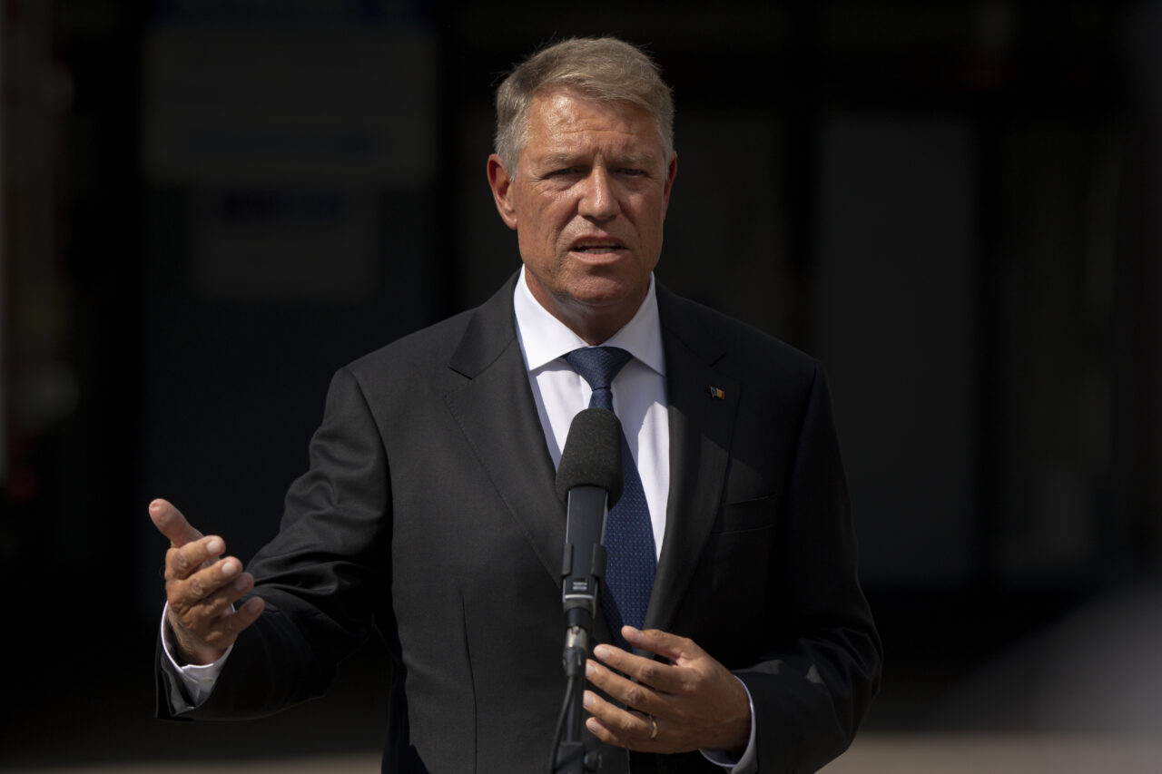 Klaus Iohannis cere politică fiscală coerentă, prin epistolă. Președintele susține predictibilitatea de 6 luni, propusă de liberali