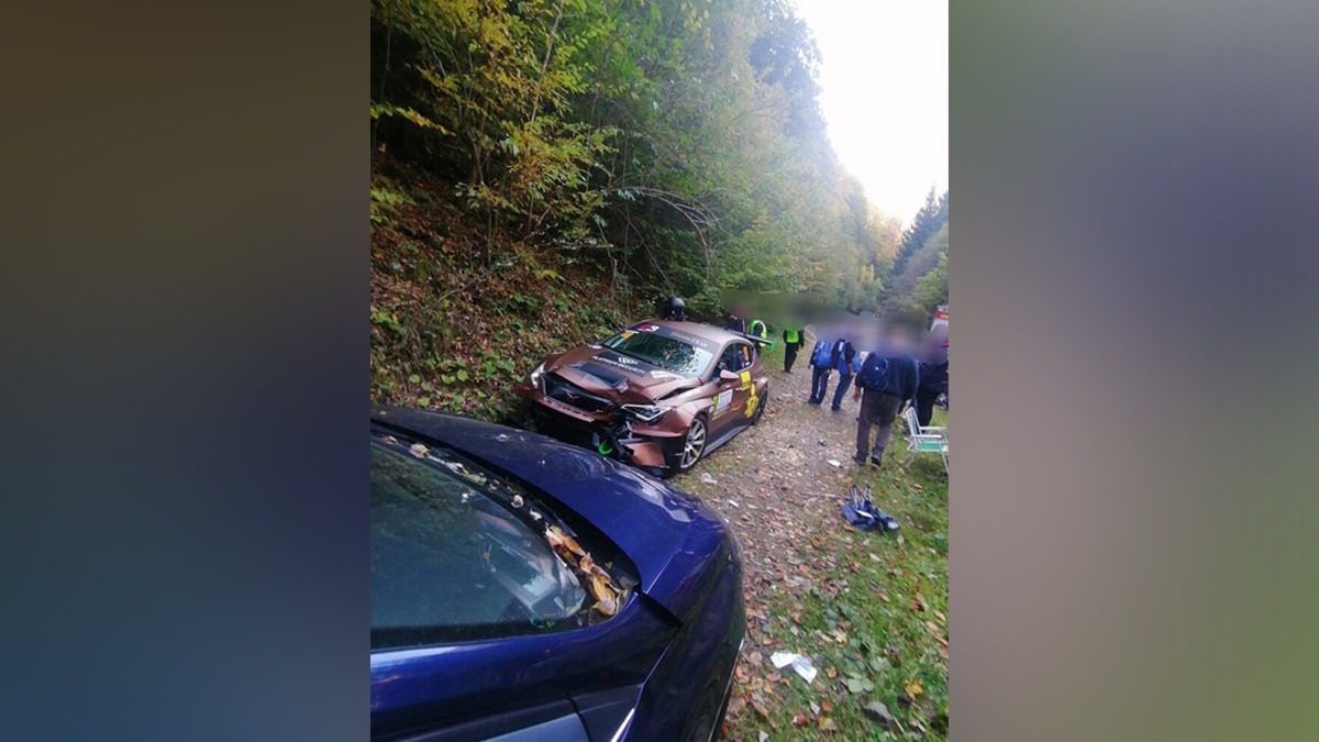 ACCIDENT grav la Raliul Lerești, din județul Argeș. Un spectator a ajuns la spital, după ce a fost acroșat de un pilot