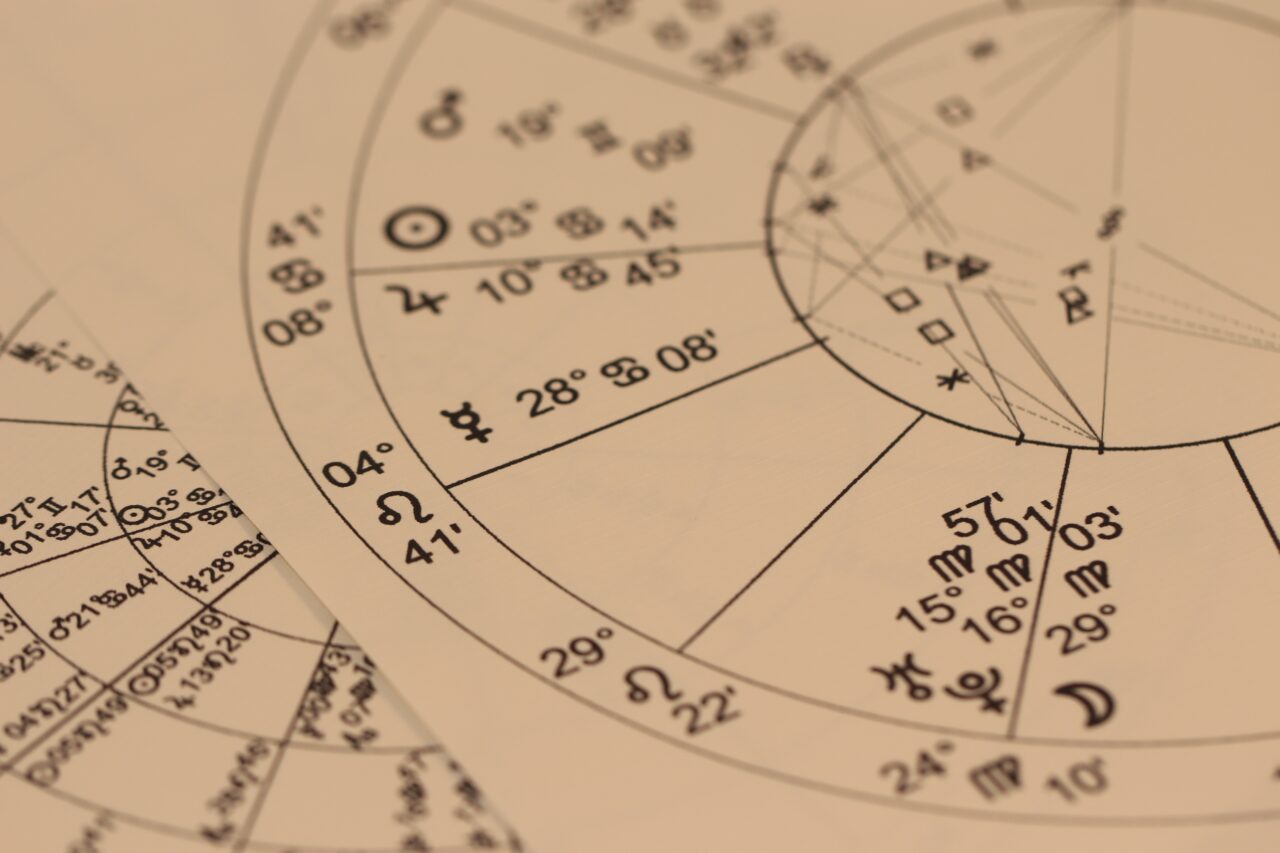 VIDEO | Horoscop 19 octombrie 2023. Ai nevoie de echilibru între viața personală și viața profesională