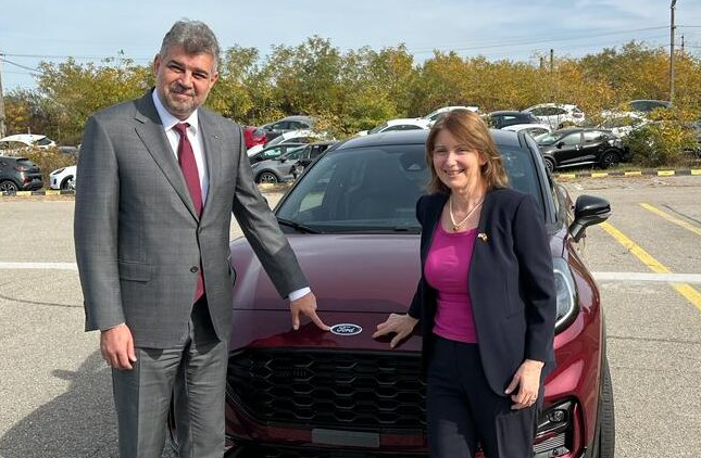 Kathleen Kavalec, ambasadoarea SUA în România, TEST DRIVE cu Ford Courier alături de Marcel Ciolacu: ”Premierul României conduce foarte bine!”