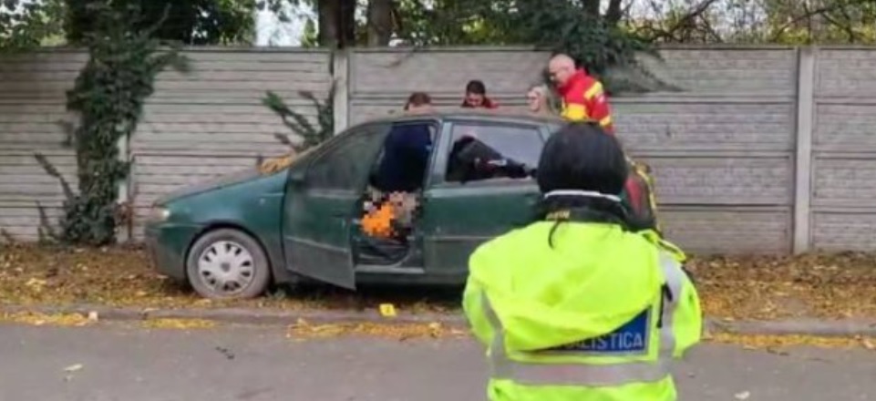 Cadavrul unui bărbat, descoperit pe BANCHETA unei mașini parcate pe o stradă din Timișoara