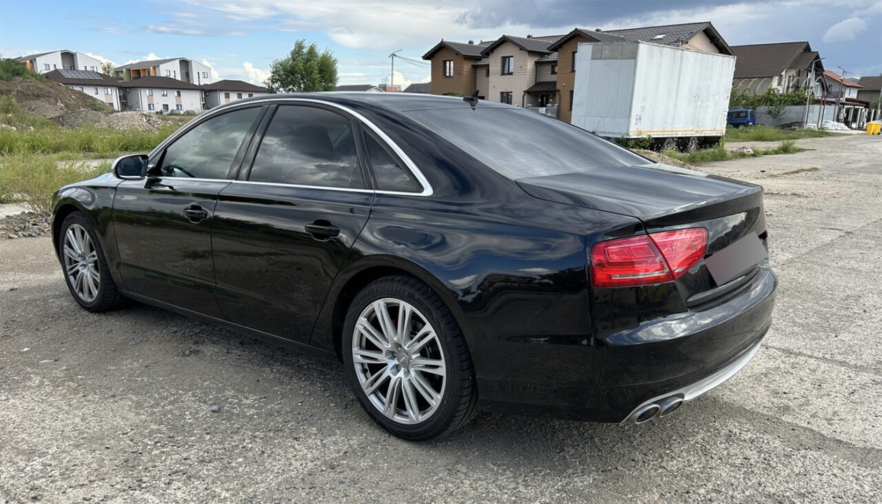 Nu este o eroare! Cu ce sumă a fost scos la licitație acest Audi A8, de către ANAF Ploiești