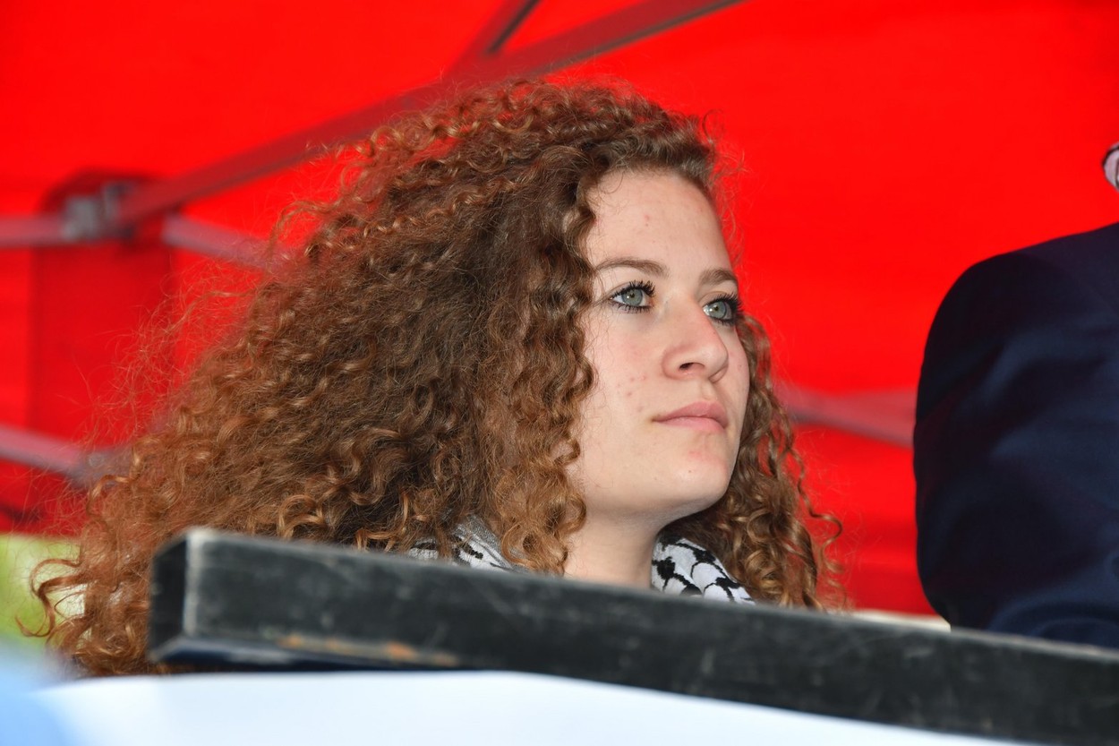 Activista Ahed Tamimi, ARESTATĂ de IDF după ce a cerut uciderea evreilor din Cisiordania: ”Vă vom măcelări, ce v-a făcut Hitler a fost o glumă”