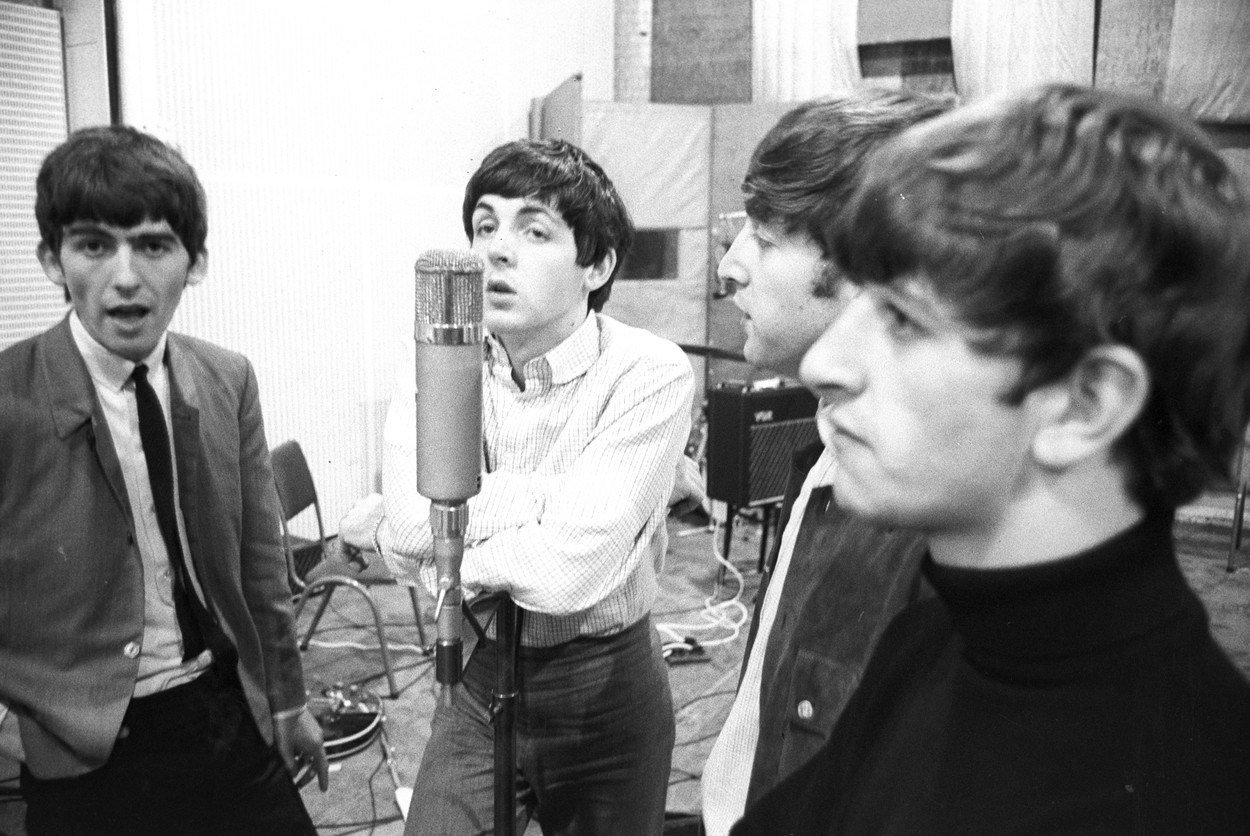 VIDEO | Formația The Beatles a lansat ultima sa melodie: „Now And Then”