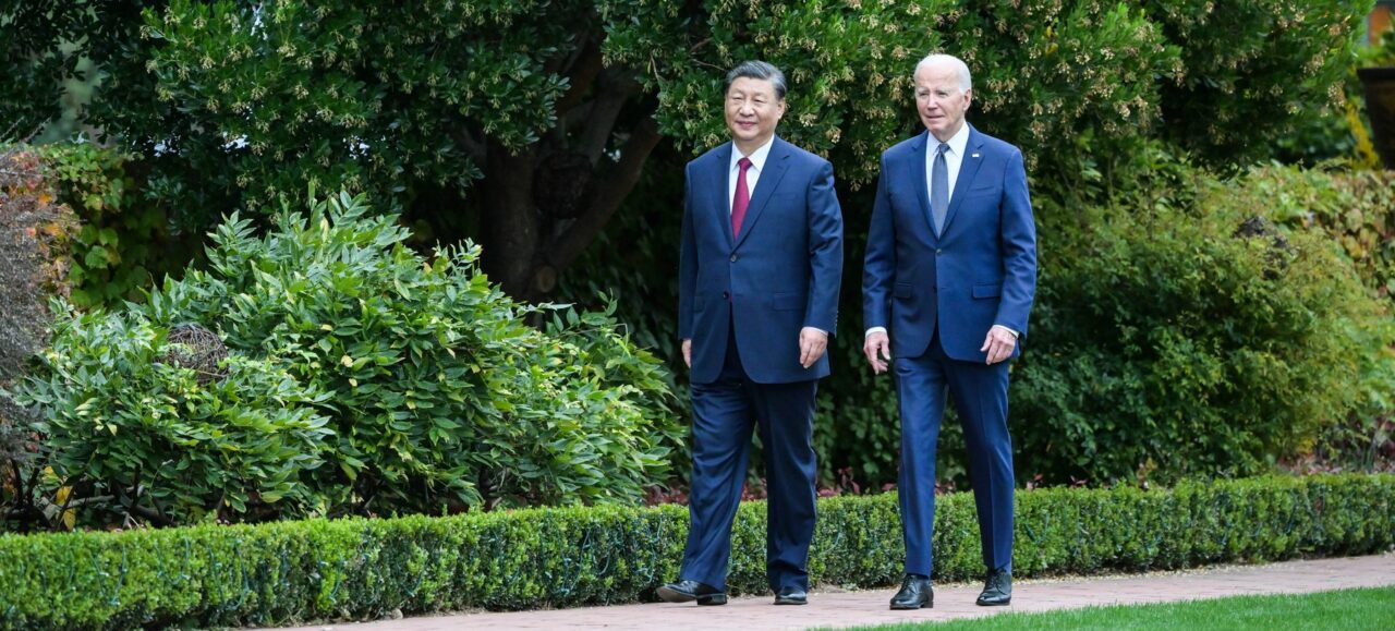 The New York Times: Xi Jinping a încercat să ofere asigurări, dar și să afirme pozițiile clare ale Chinei în discuțiile cu Biden