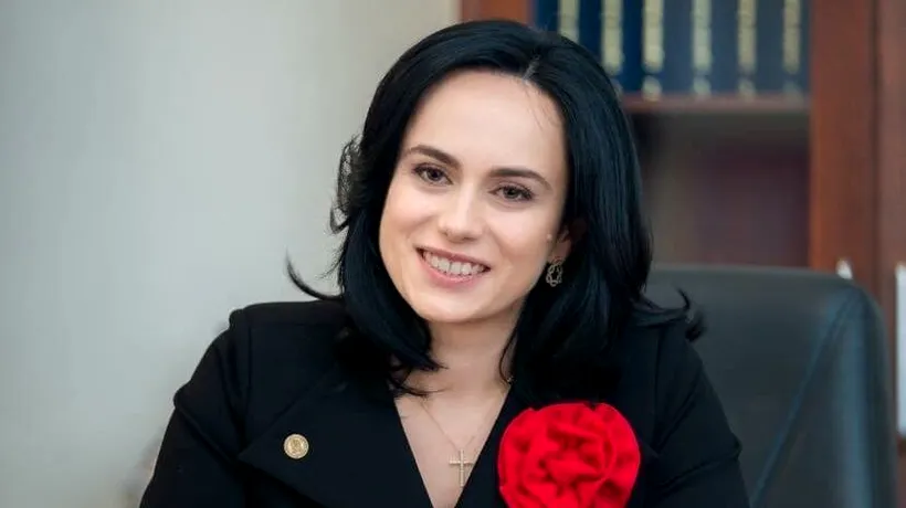 NUNTA verii in politică. Simona Bucura Oprescu, NAȘĂ la nunta fiului primarului din Lerești