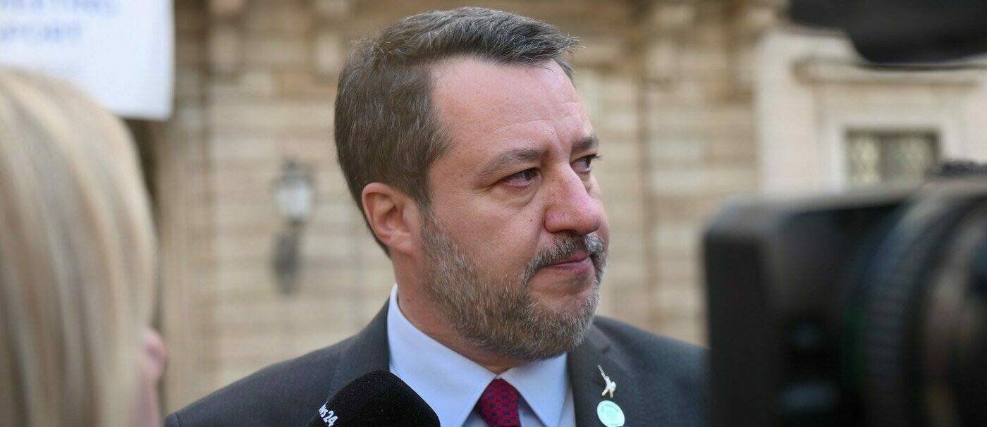 Vicepremierul Matteo Salvini riscă 6 ani de ÎNCHISOARE pentru o faptă din 2019, pe vremea când era ministru de Interne. Ce acuzații i se aduc