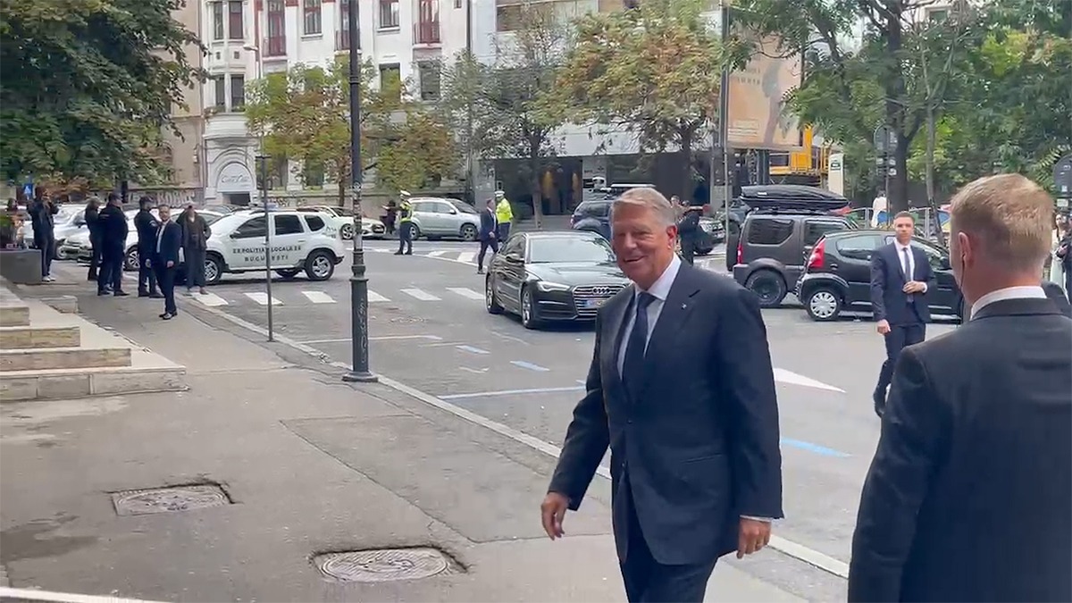 Klaus IOHANNIS păstrează tăcerea asupra CASEI pierdute în instanță