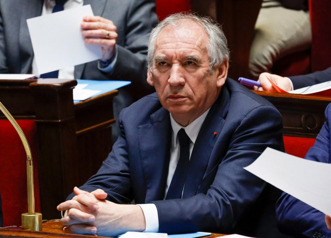 François Bayrou, pregătit să se confrunte cu noi tensiuni în PARLAMENT